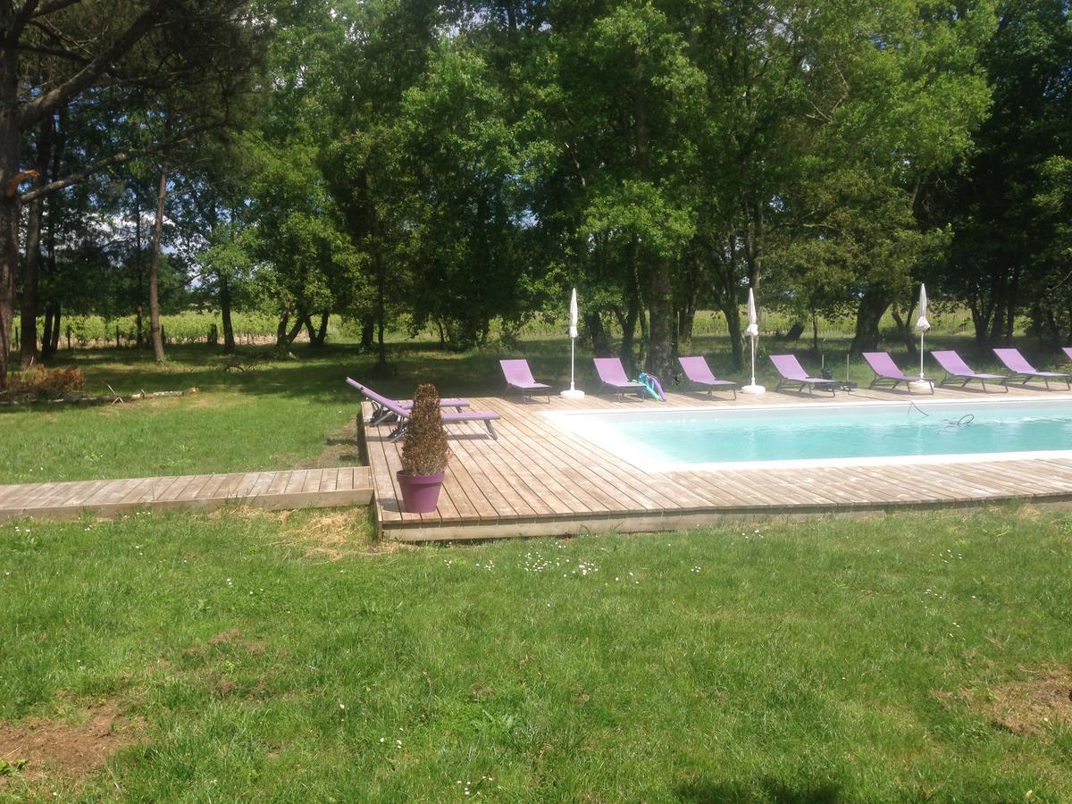 Bed and Breakfast Domaine De Giron Moulis-en-Medoc Экстерьер фото